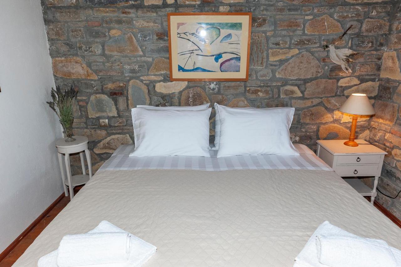 Oceanis Cottage House Ormos Koumeikon エクステリア 写真