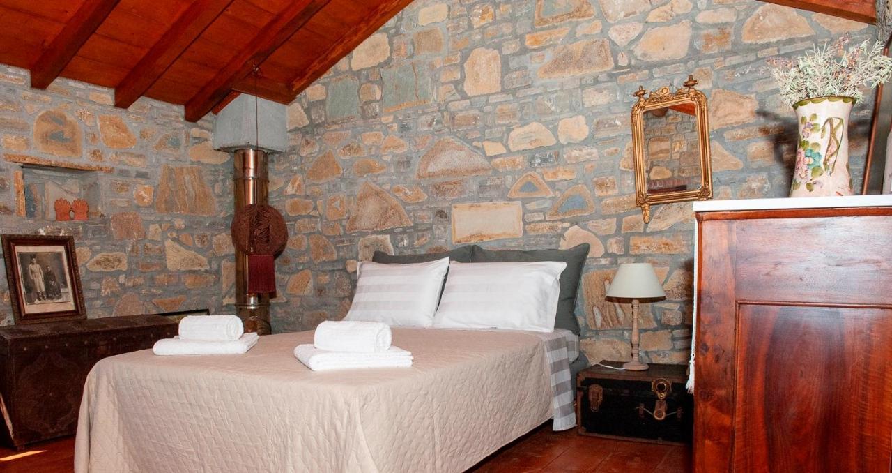 Oceanis Cottage House Ormos Koumeikon エクステリア 写真