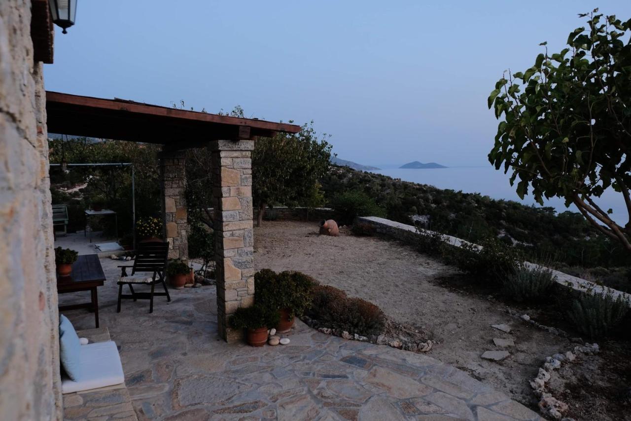 Oceanis Cottage House Ormos Koumeikon エクステリア 写真